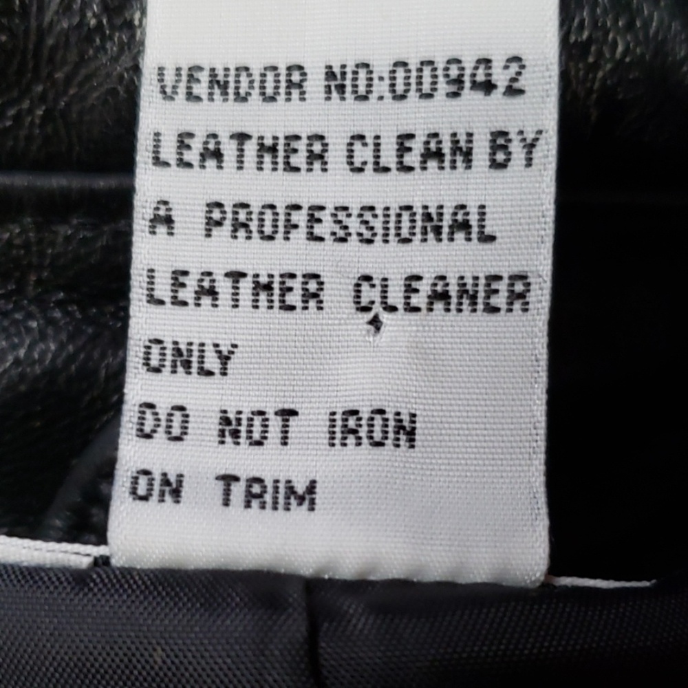 Leather Jacket - Picture 4 of 4
